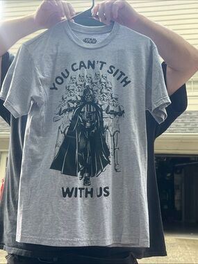 Star Wars You Can’t Sith With Us mMen's Light Gray Graphic Tee W/Vader